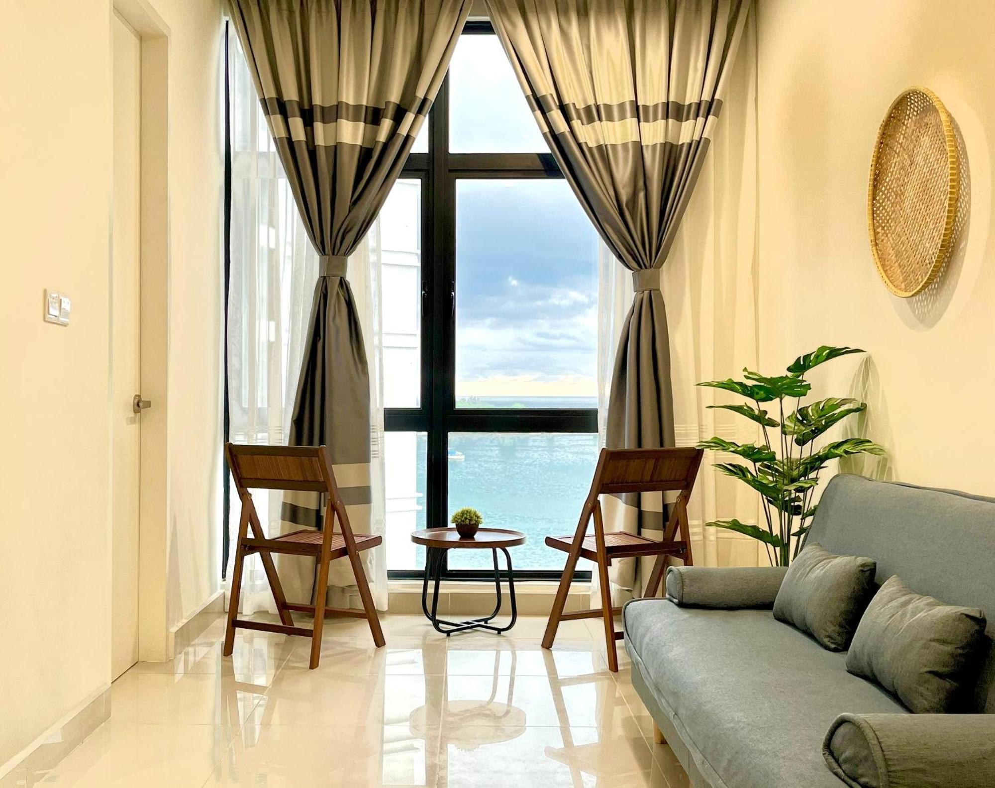 Covesign Suite, The Shore Kota Kinabalu Exterior foto