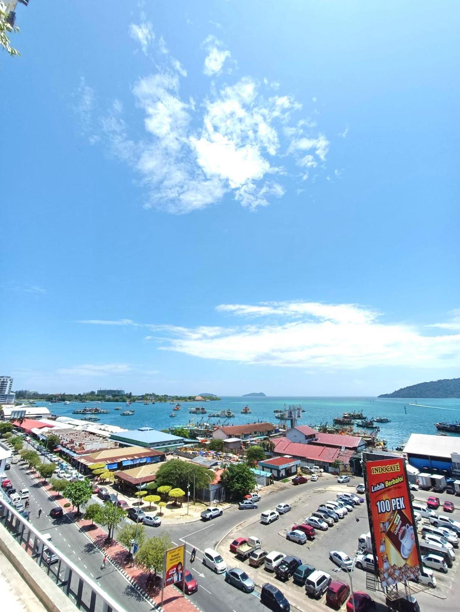 Covesign Suite, The Shore Kota Kinabalu Exterior foto