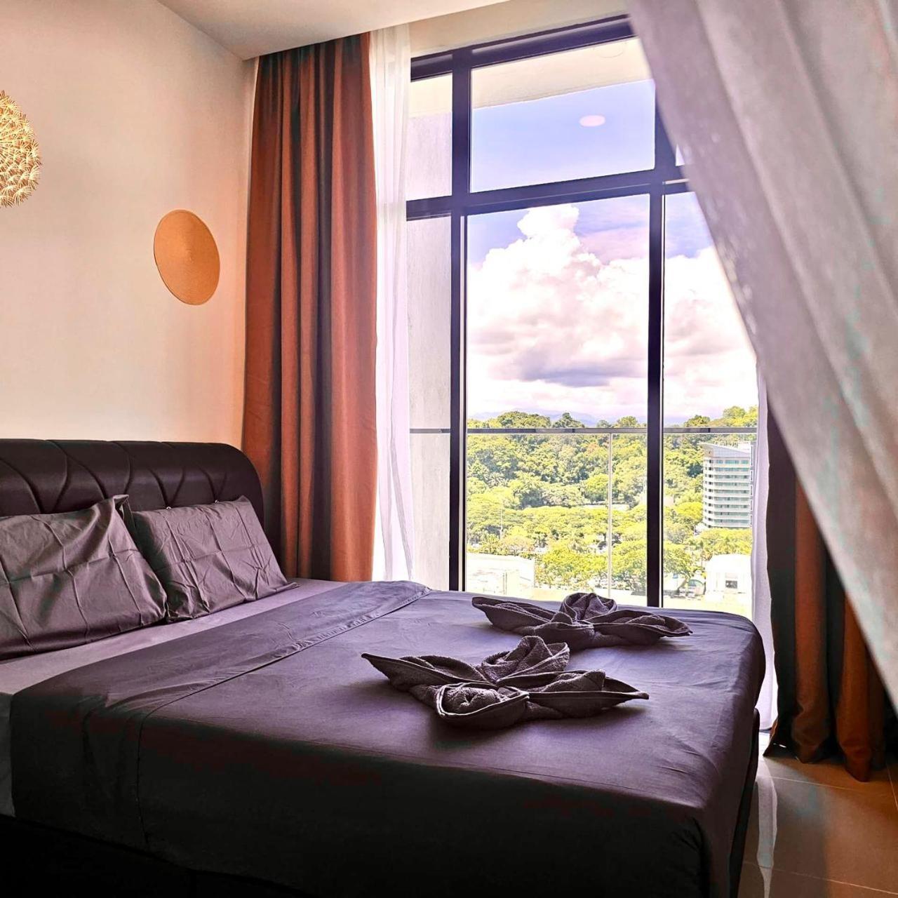 Covesign Suite, The Shore Kota Kinabalu Exterior foto